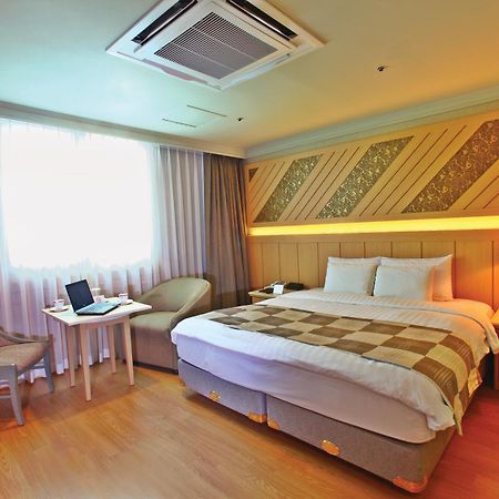 Hotel International Cshangvon Kültér fotó