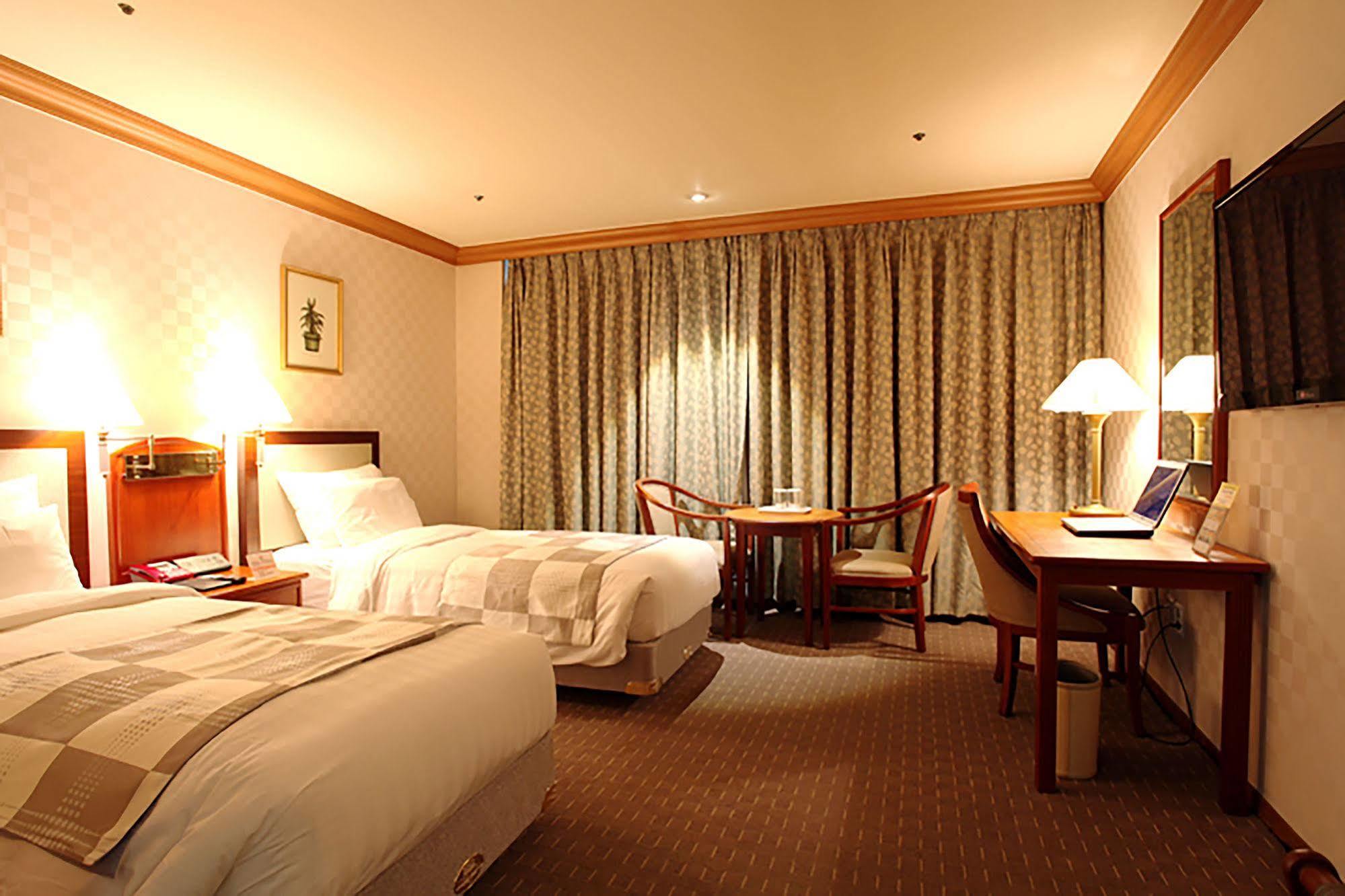 Hotel International Cshangvon Kültér fotó